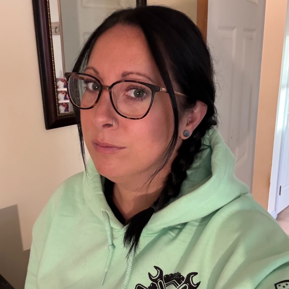 Meet your Posher, Rebecca